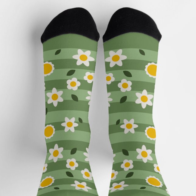 DAISY GREEN - Sustainable Funny Floral Socks (Top)