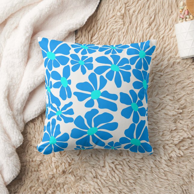 Daisy in 2 shades B02.bblue Cushion (Blanket)