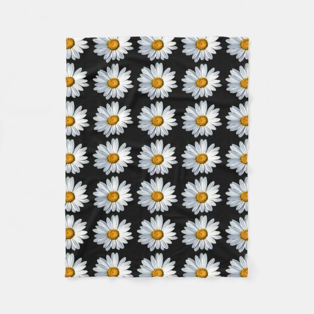 Daisy Mae Fleece Blanket (Front)