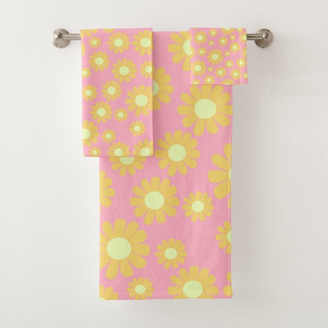 Daisy Orange Peach Bath Towel Set (Insitu)
