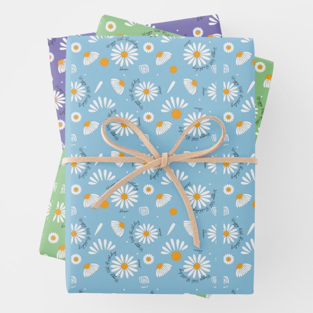 Daisy pattern background changeable age sweet 16 wrapping paper sheet (In situ)