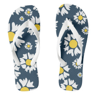 Daisy Pattern, Floral Pattern, White Daisies Flip Flops