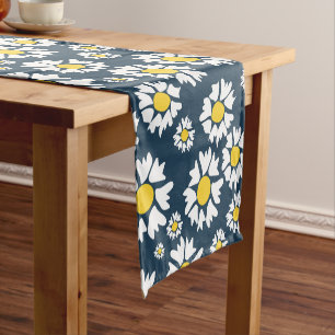 Daisy Pattern, Floral Pattern, White Daisies Short Table Runner