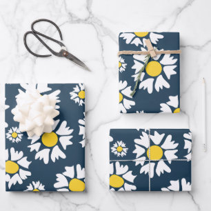 Daisy Pattern, Floral Pattern, White Daisies Wrapping Paper Sheet