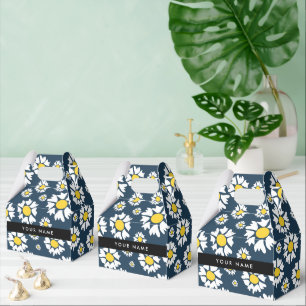 Daisy Pattern, White Daisies, Your Name Favour Box
