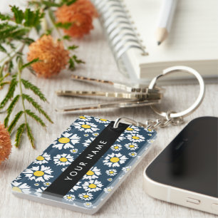 Daisy Pattern, White Daisies, Your Name Key Ring