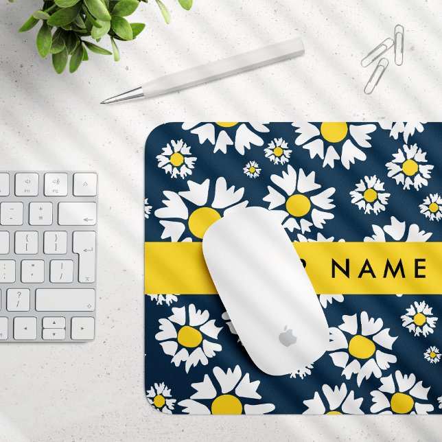 Daisy Pattern, White Daisies, Your Name Mouse Mat (Creator Uploaded)