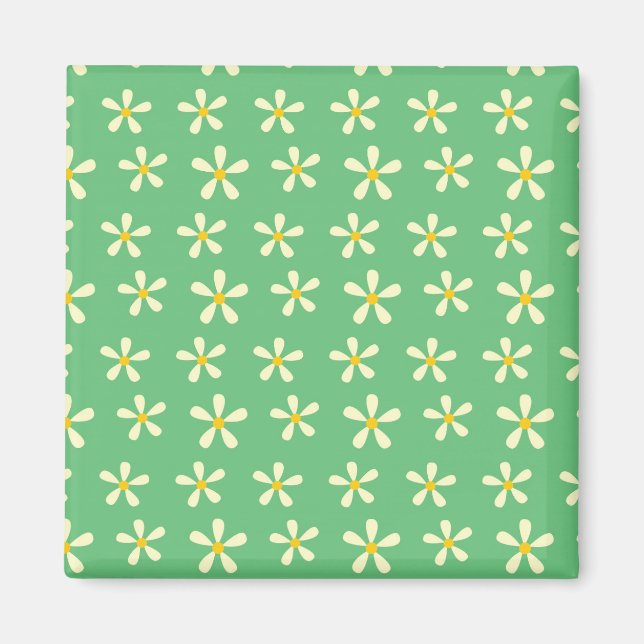 Daisy Pattern Yellow & White Daisies on Green Magnet (Front)