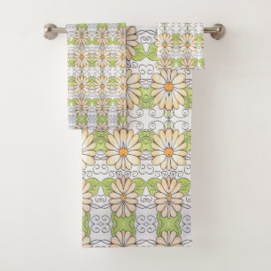Daisy Patterned Bath Towel Set