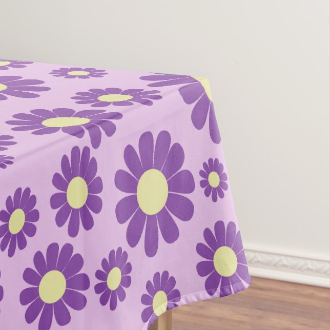 Daisy Purple Lilac Tablecloth (In Situ)