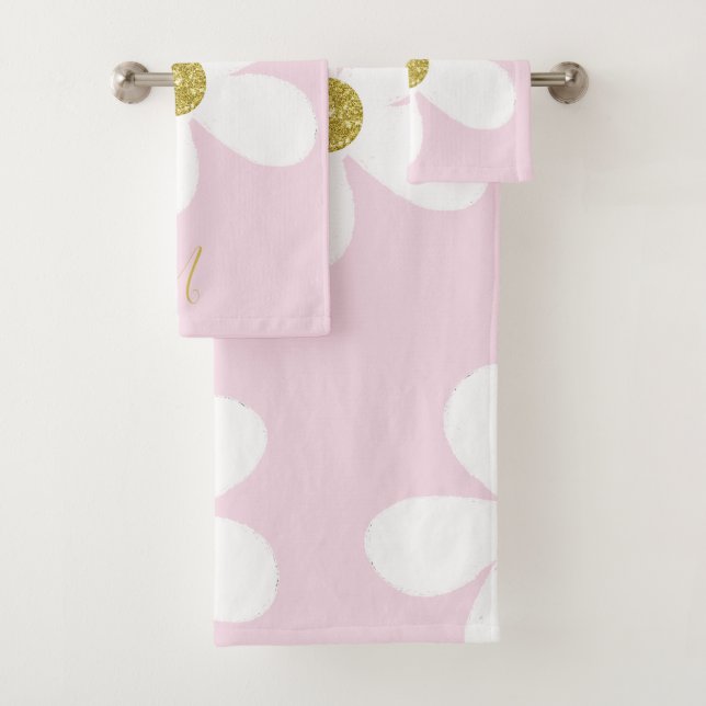 Daisy Simple Pink White  Gold Personal Bath Towel Set (Insitu)