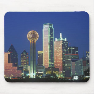'Dallas, TX skyline at night with Reunion Tower' Mouse Mat