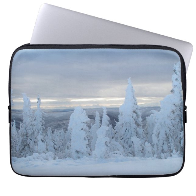 Dalton Highway Laptop Computer Sleeve (Front)