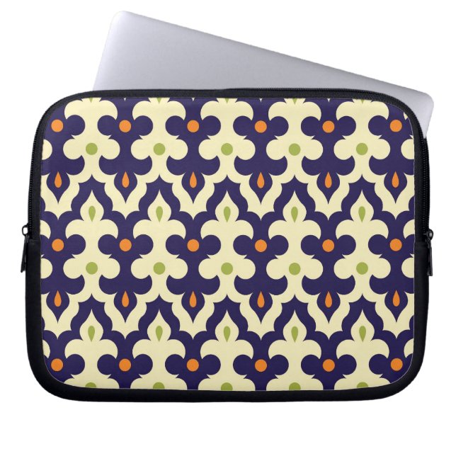 Damask paisley arabesque Moroccan pattern girly Laptop Sleeve (Front)