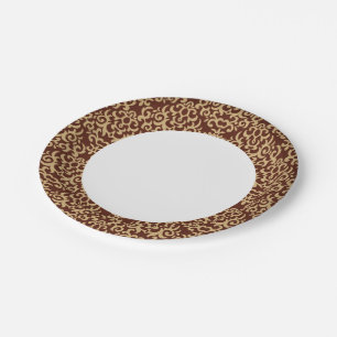 Damask pattern on gradient background paper plate