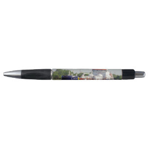 Damia Desgagnes pen