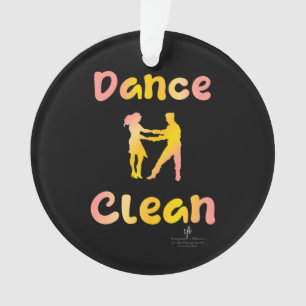 Dance Clean Cava Rosa Round Ornament