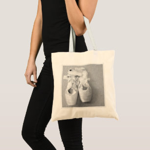 Dancers En Pointe Tote Bag