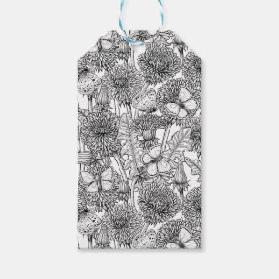 Dandelion meadow in black and white gift tags