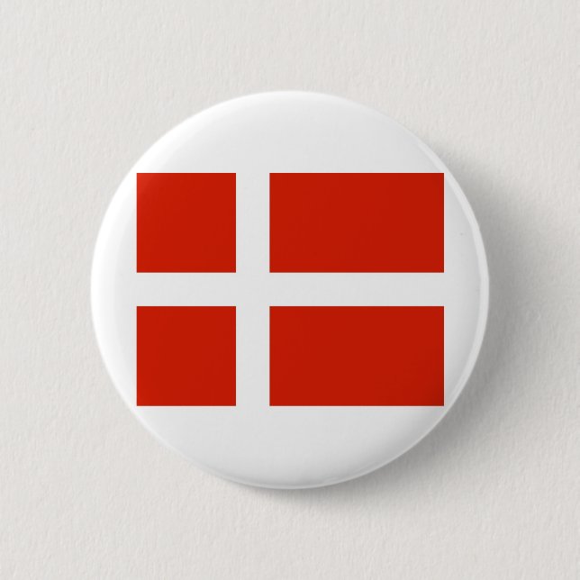 Dannebrog; The Official Flag of Denmark 6 Cm Round Badge (Front)