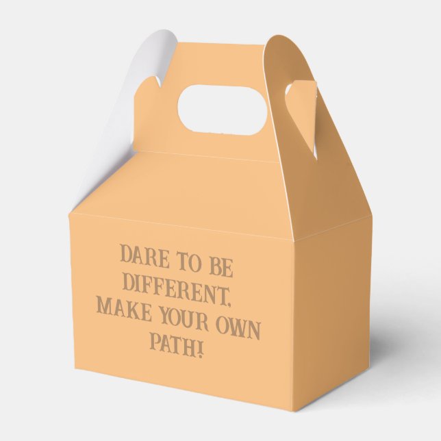 Dare to be different, make your own path: favour box (Front Side)