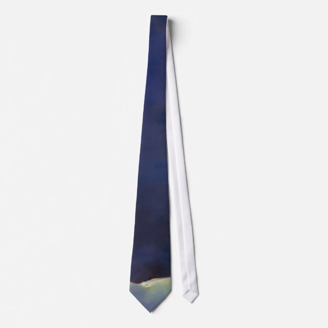 Dark blue tie with wave at the bottom (Front)