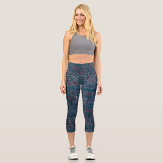 Dark botanical design on grey capri leggings