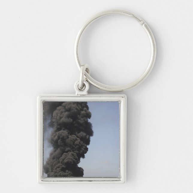 Dark clouds of smoke and fire emerge key ring (Front)