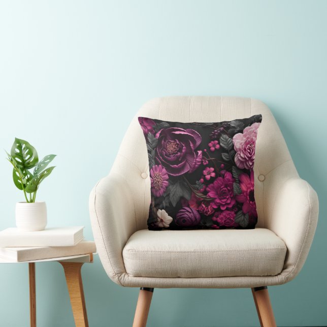 Dark flowers Throw Pillow (Chair)
