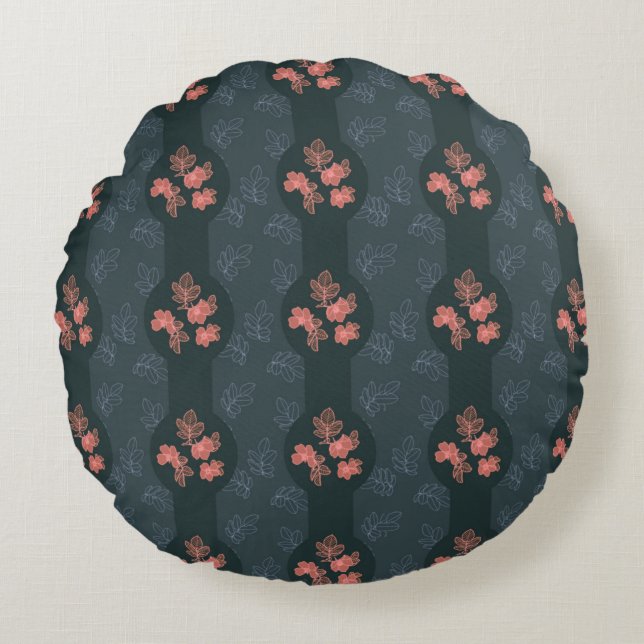 Dark Gothic Rose Pattern  Round Cushion (Front)