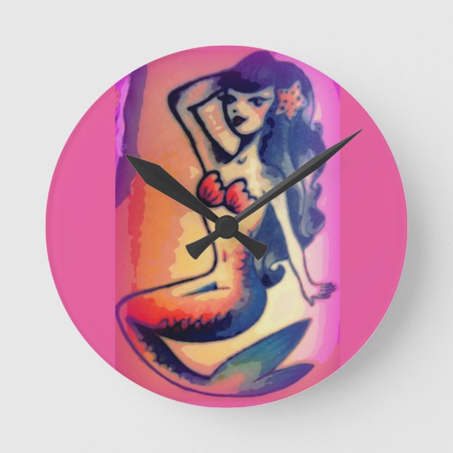 dark-haired mermaid beauty round clock (Front)