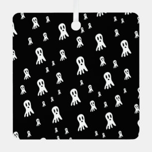 Dark Halloween Ghosts Metal Tree Decoration