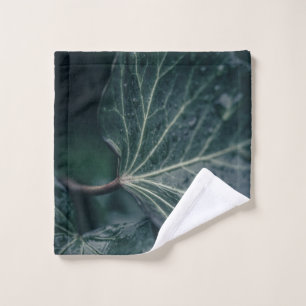 Dark Ivy Leaf Nature Photograph Wash Cloth