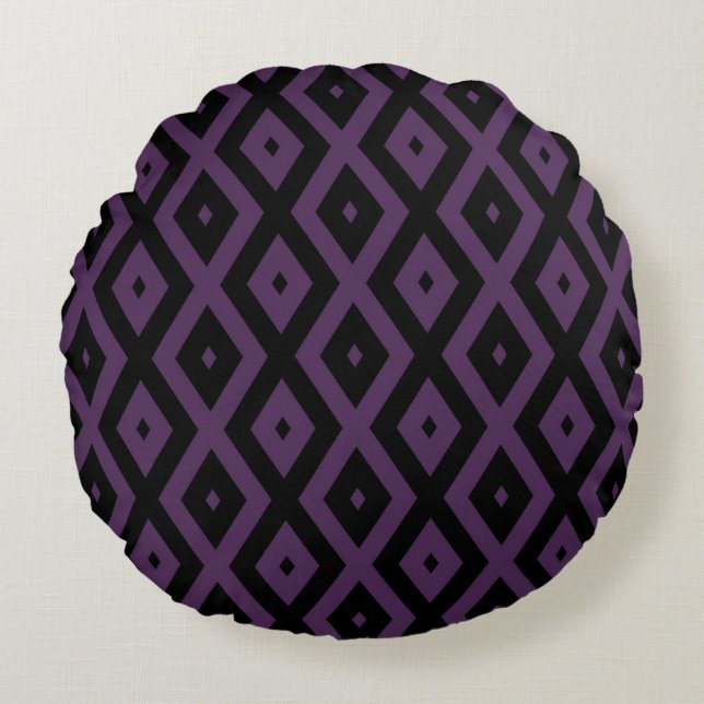 Dark purple and black diamond pattern round cushion (Front)