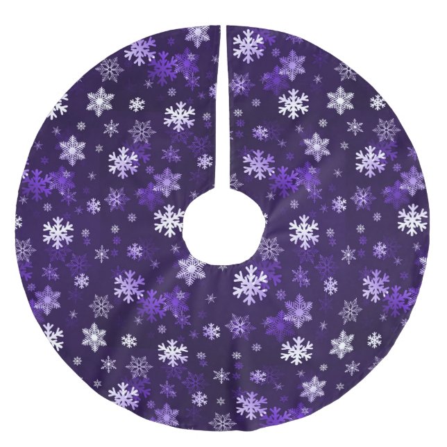 Dark Purple Schnowflakes Brushed Polyester Tree Skirt (Front)