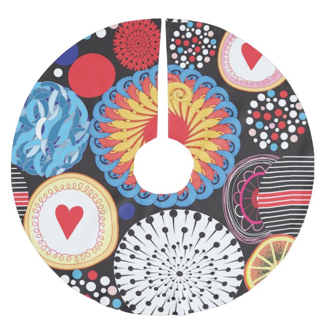 Dark Radiance: Bright Circular Pattern Brushed Polyester Tree Skirt (Front)