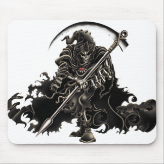 Dark-Skull-42873 Mouse Mat