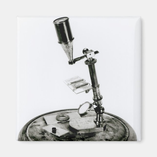 Darwin's microscope magnet (Front)