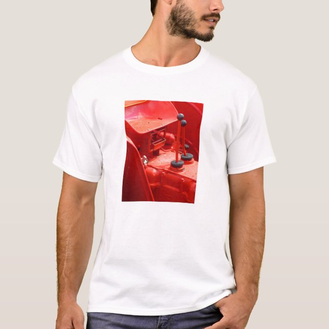 David Brown 880 tractor T-Shirt (Front)