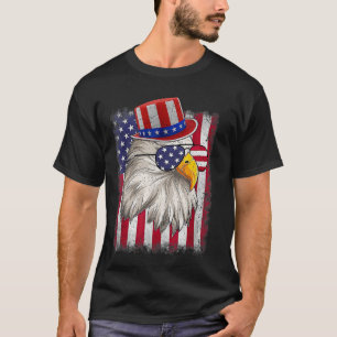 Day Happy 4th Of July Design Vintage Flag  T-Shirt