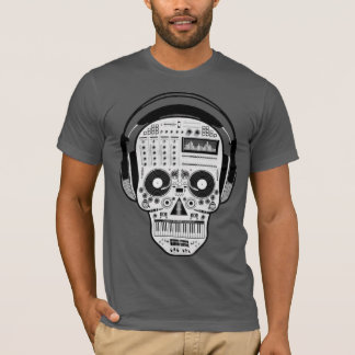 Day Of Dead Sugar Skull w/ Turntables & Headphones T-Shirt