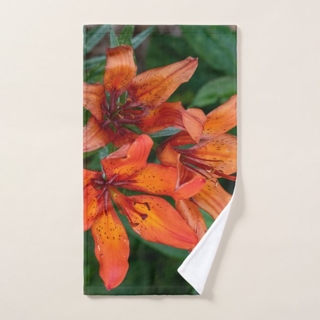 Daylily Botanical Print, Canadian Photography Bath Towel Set (Hand Towel)