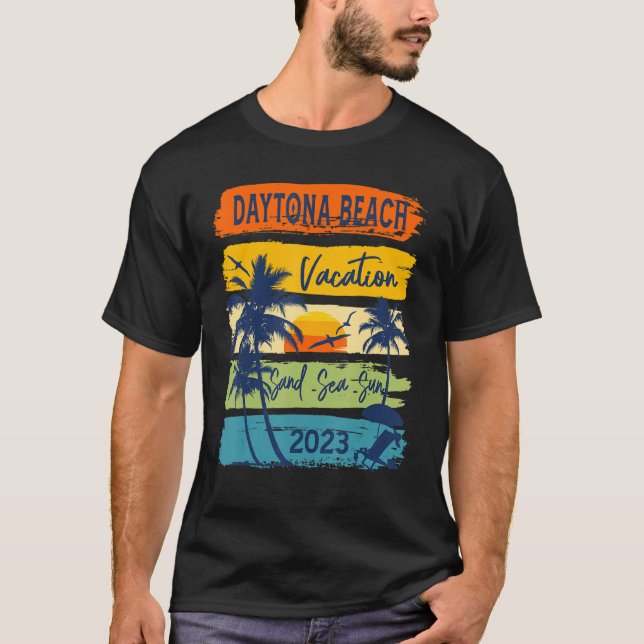 Daytona Beach Florida Vacation 2023 Family Group S T-Shirt (Front)