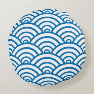 Dazzling Blue & White Scallop Pattern Round Pillow