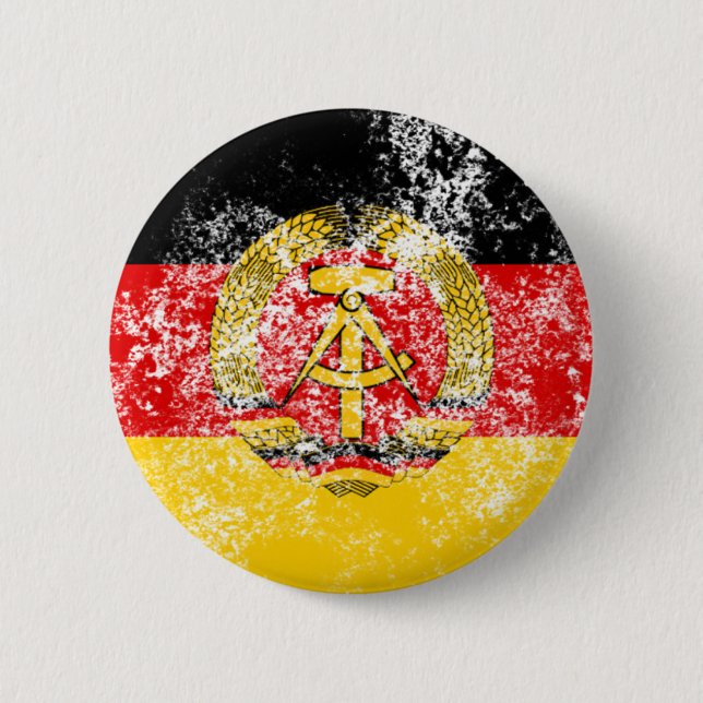 DDR 6 CM ROUND BADGE (Front)