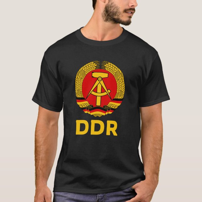 DDR Wappen Ostdeutschland Fahne Geschenk Ossi T-Shirt (Front)