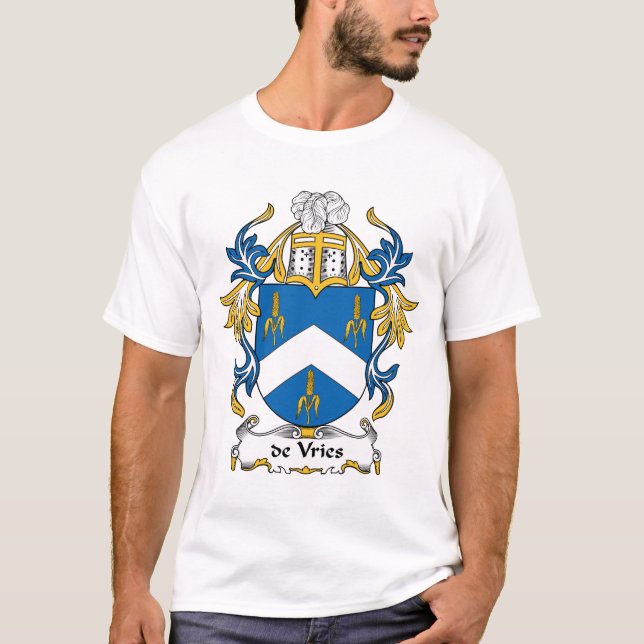 de Vries Family Crest T-Shirt (Front)