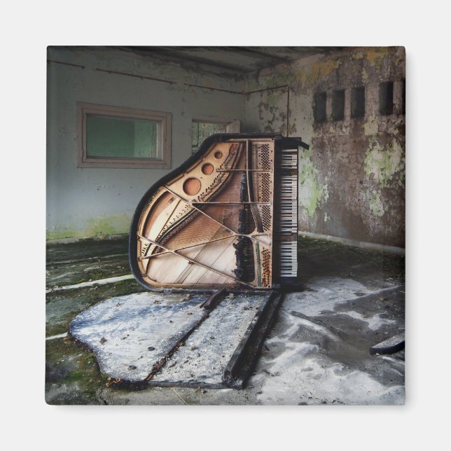 Dead Piano Magnet (Front)