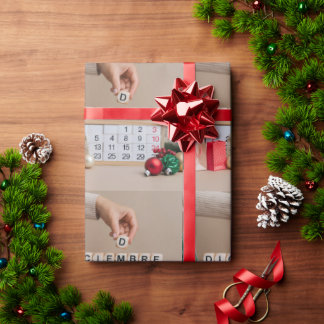 December calendar wrapping paper