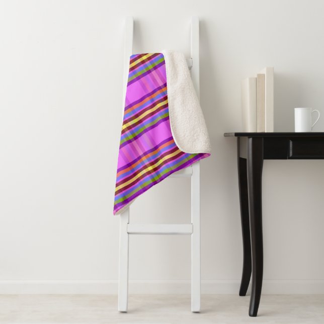 Deco Diamond Plaid DD Sherpa Blanket (In Situ)